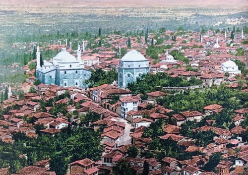 “Sinemanın kurtuluşu amatörden geçer”