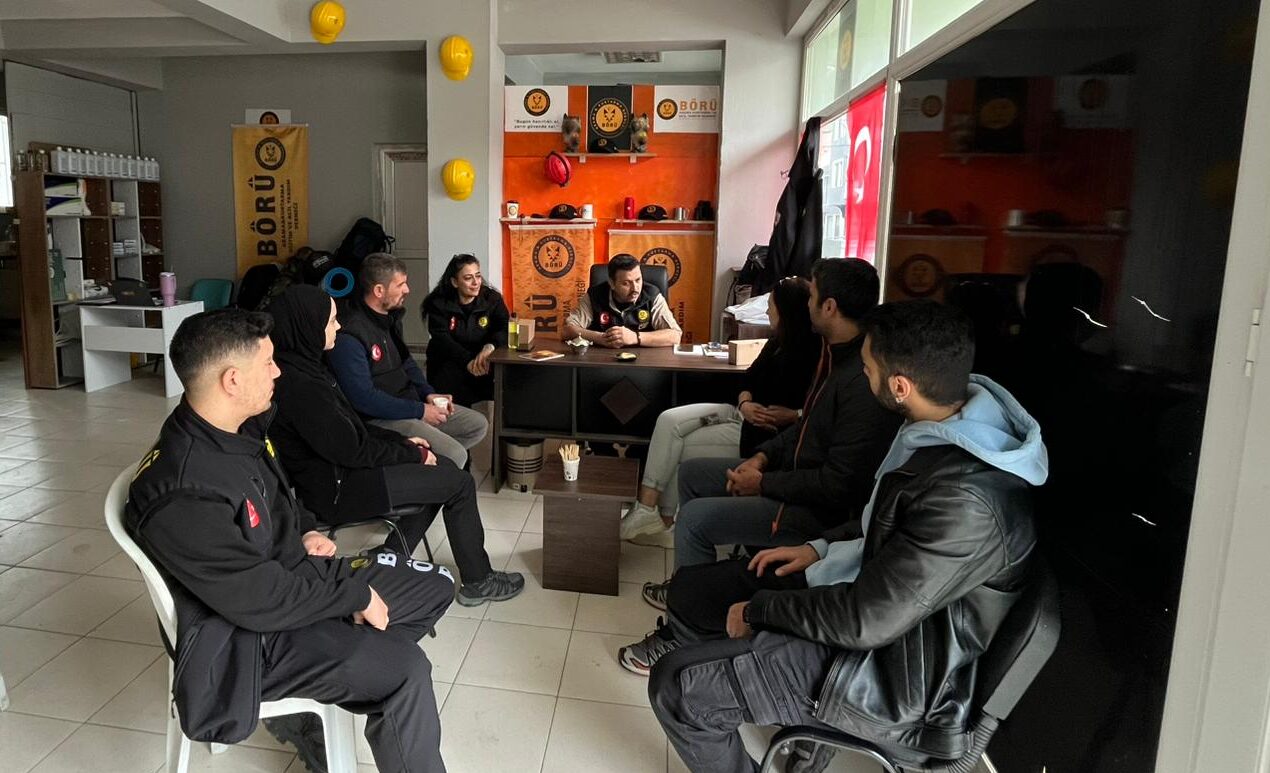 Bursa’da Börü Derneği Yeni Üyeleriyle Toplantı Gerçekleştirdi