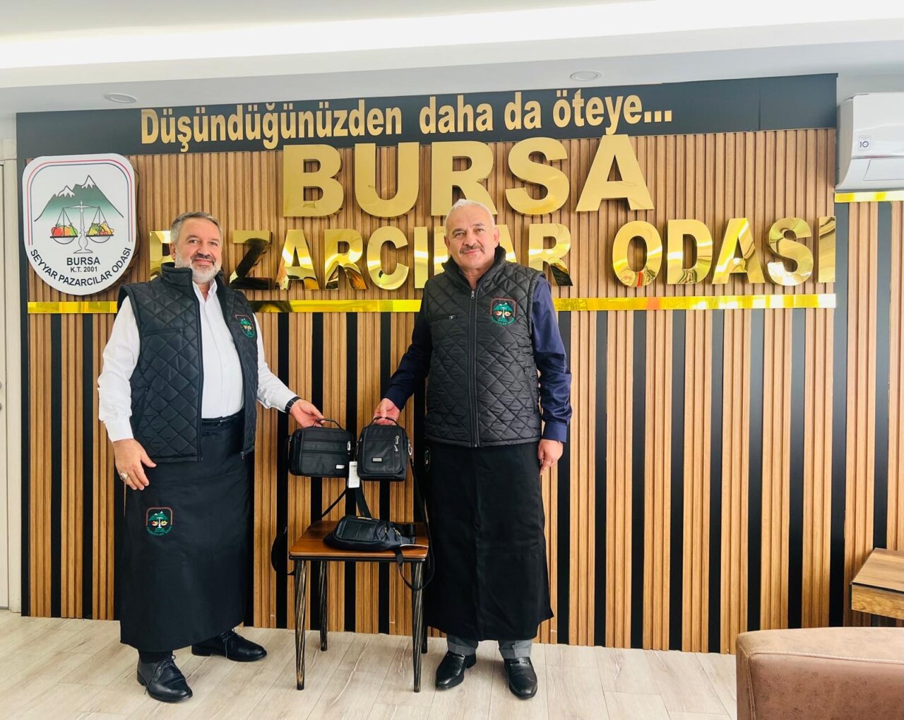 Pazarcılar Atağa Geçti!