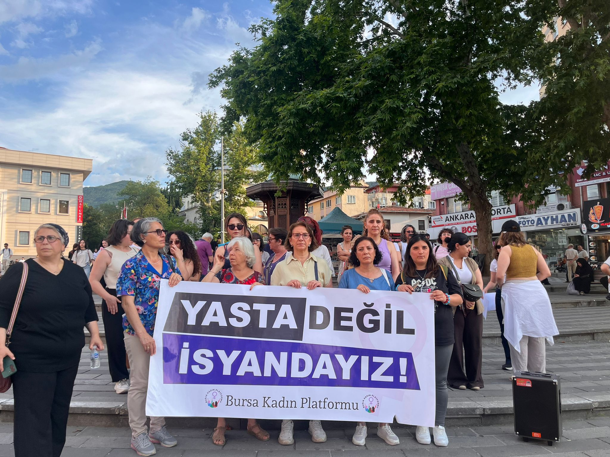 Bursa Kadın Platformu’ndan Kadın Cinayetlerine Tepki: “Kadın Cinayetleri Politiktir”