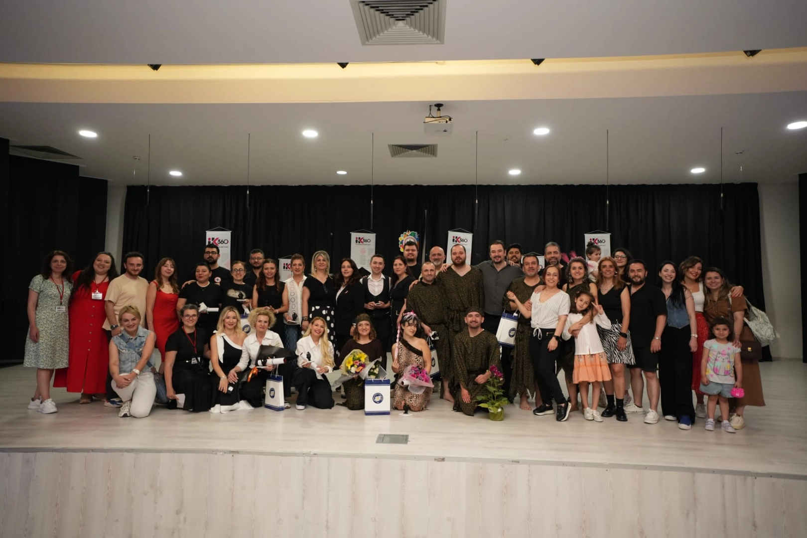 Sanat ve Dayanışma Aynı Sahnede Buluştu