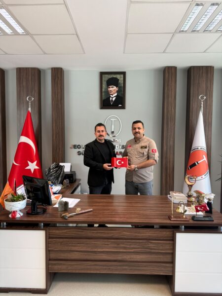 BÖRÜ Bursa Arama Kurtarma Derneği’nden TMMOB Jeoloji Mühendisleri Odası Güney Marmara Şubesi’ne Ziyaret