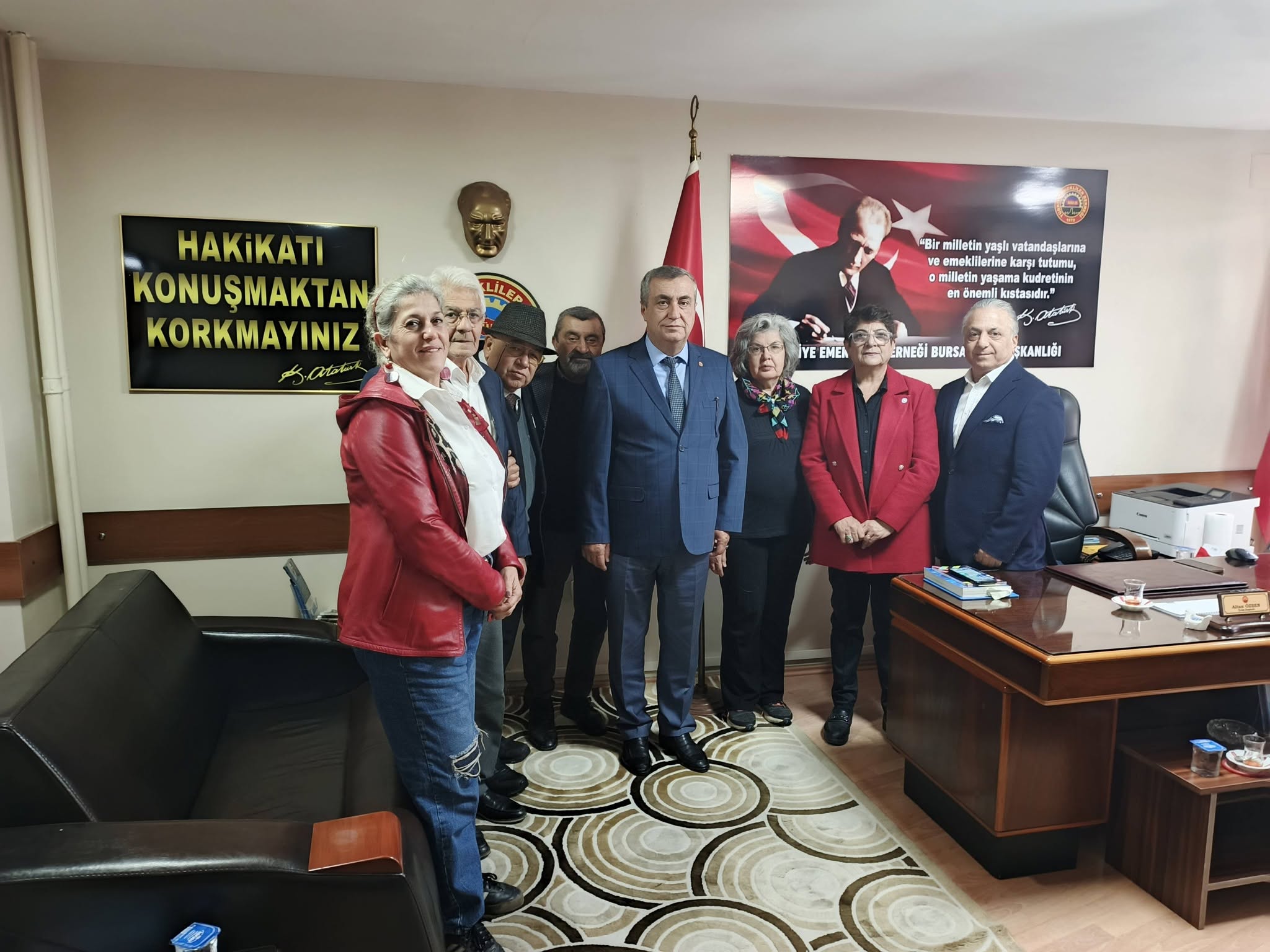 İYİ Parti Osmangazi İlçe’den Bursa Emekliler Derneği’ne ziyaret