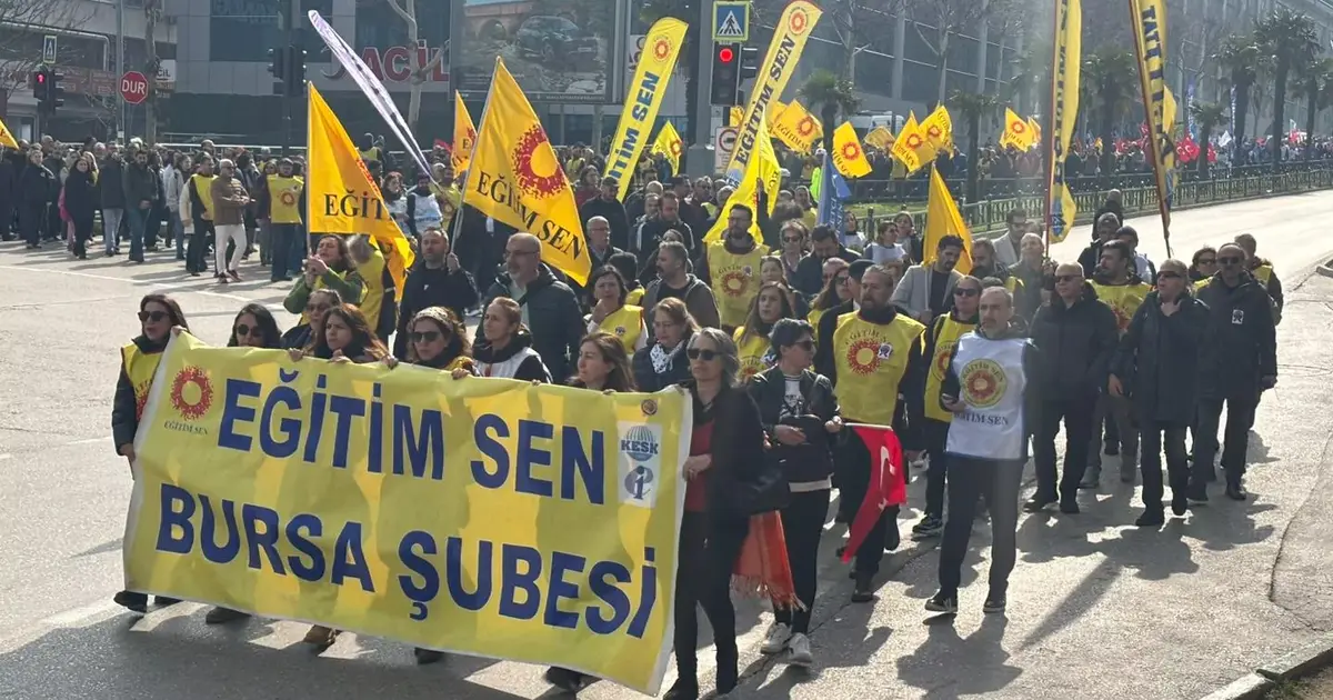 Derviş Erdem: “Okullarda şiddetin önüne acilen geçilmelidir”